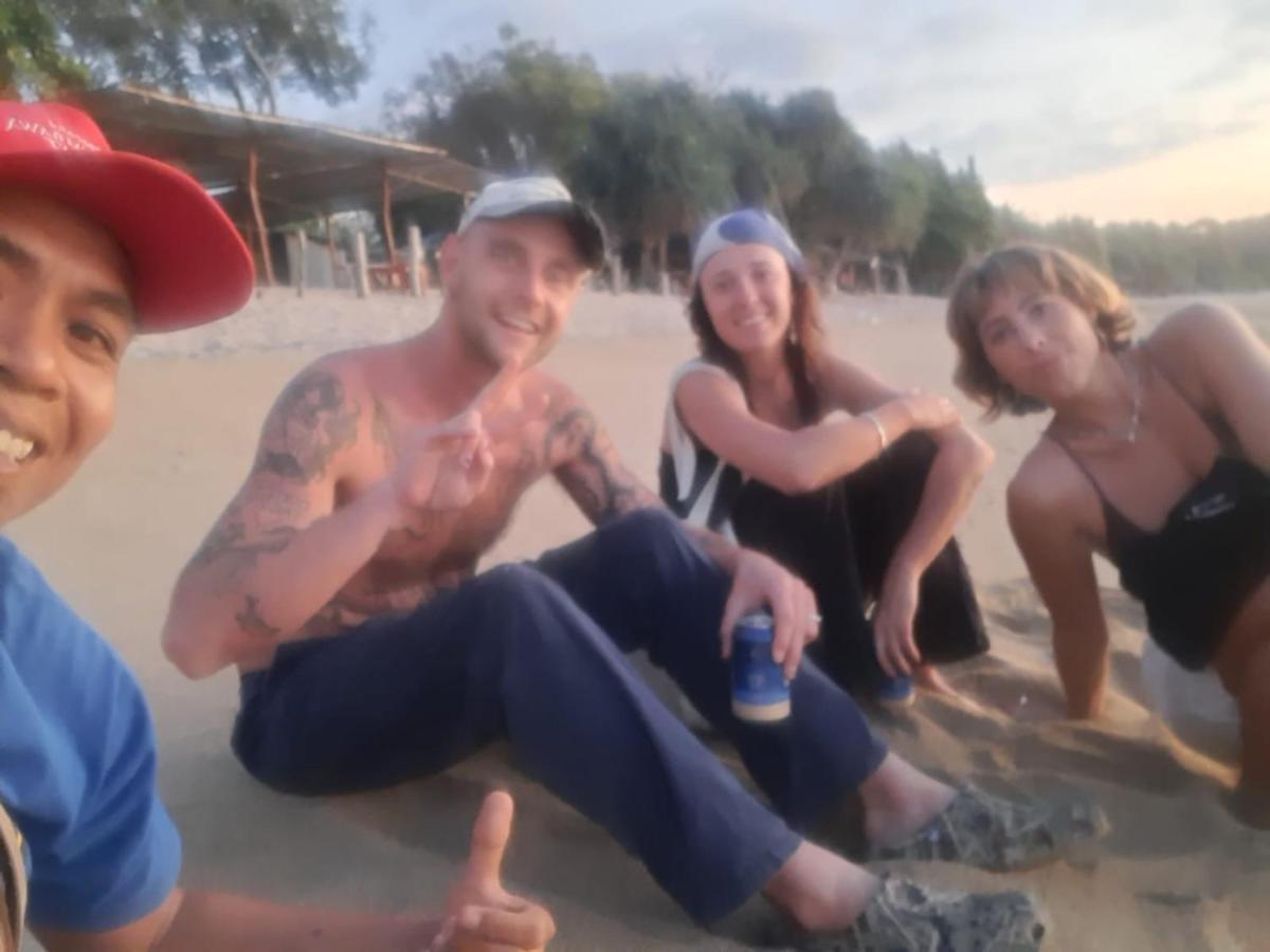 Boneputeh Homestay Taliwang Zewnętrze zdjęcie