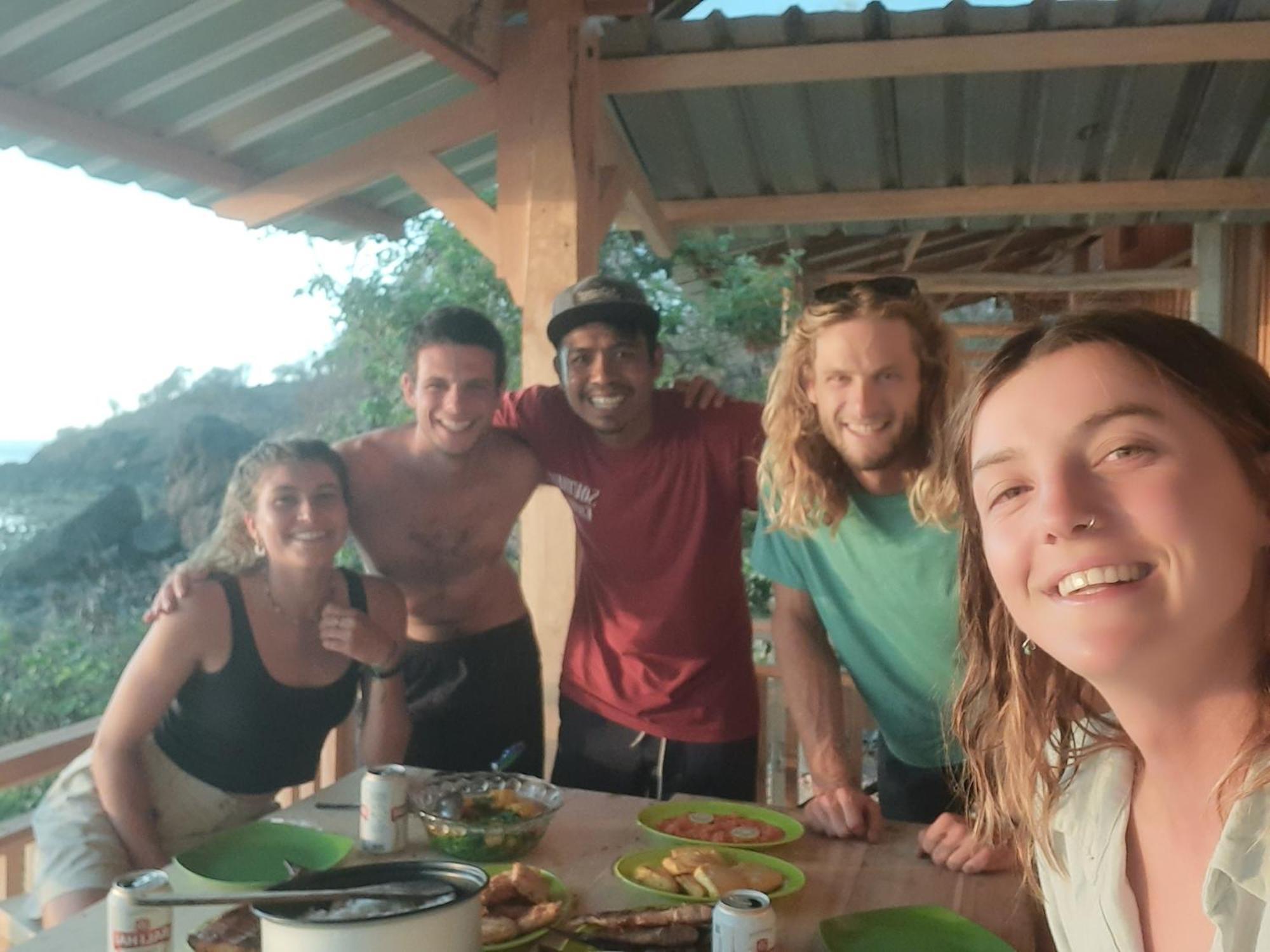 Boneputeh Homestay Taliwang Zewnętrze zdjęcie